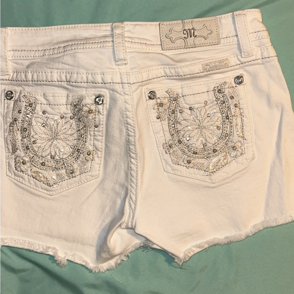 MISS ME SHORTS
